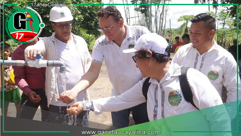 Alcalde Rodolfo Lovo asegura agua segura para comunidades rurales en Ucayali