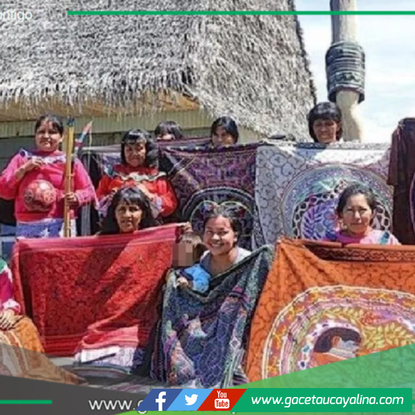 Polémica por diseñadora Anís Samanez.