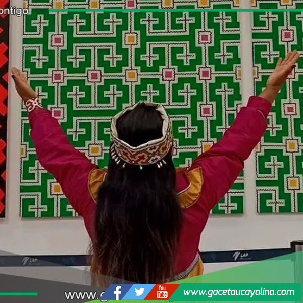 Diseñadora acusada de apropiación cultural en evento de moda