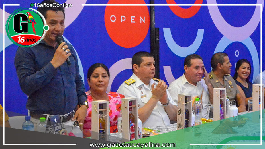 Alcalde Roger Galán Torres Anima a la Participación en el Carnaval Manantaíno 2024