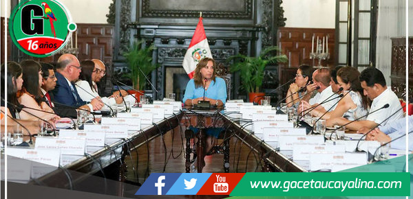 Dina Boluarte encabeza encuentro estratégico para impulsar seguridad, educación y desarrollo en Ucayali