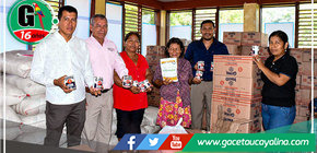 Distribución de productos del Programa Nacional Vaso de Leche en Sepahua