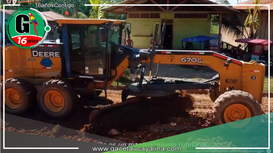Maquinarias de la Municipalidad de Tahuania en acción