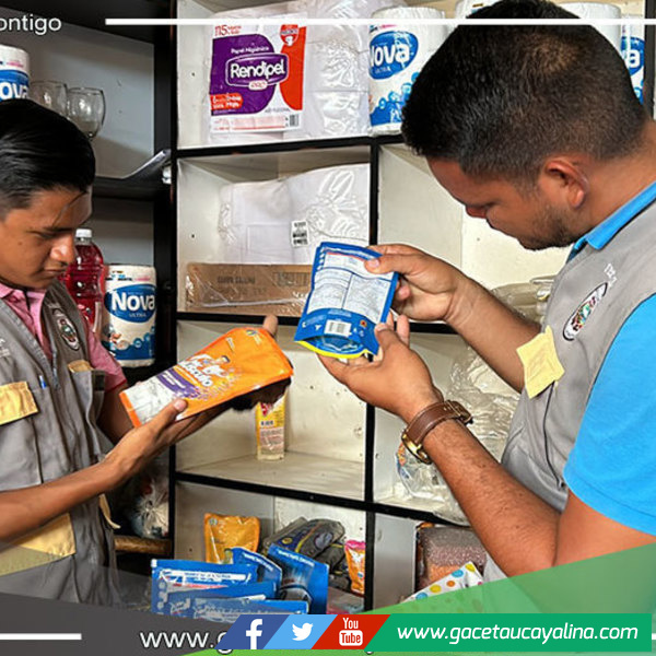 Locales clausurados y multados por vender productos vencidos en Yarinacocha