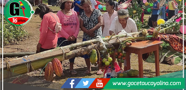 Alcalde John Salcedo Ríos lideró el XII Carnaval Intercultural con la siembra de yunzas y humishas