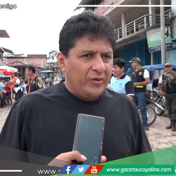 Eco. Iván Mendoza lidera reunión con empresas de transporte para mejorar servicios en Aguaytía