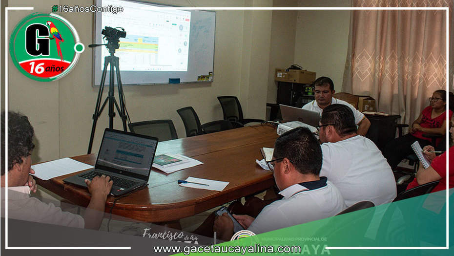 DEVIDA y Municipalidad de Atalaya avanzan en proyecto para productores de café en Oventeni