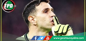  Dibu Martínez reacciona a los insultos en Francia.