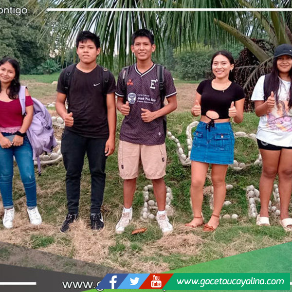 Alcalde John Salcedo respalda a 10 estudiantes con convenio universitario