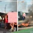 No hubo impedimiento para bloquear la vía, los padres de familia y profesores quémaron llantas