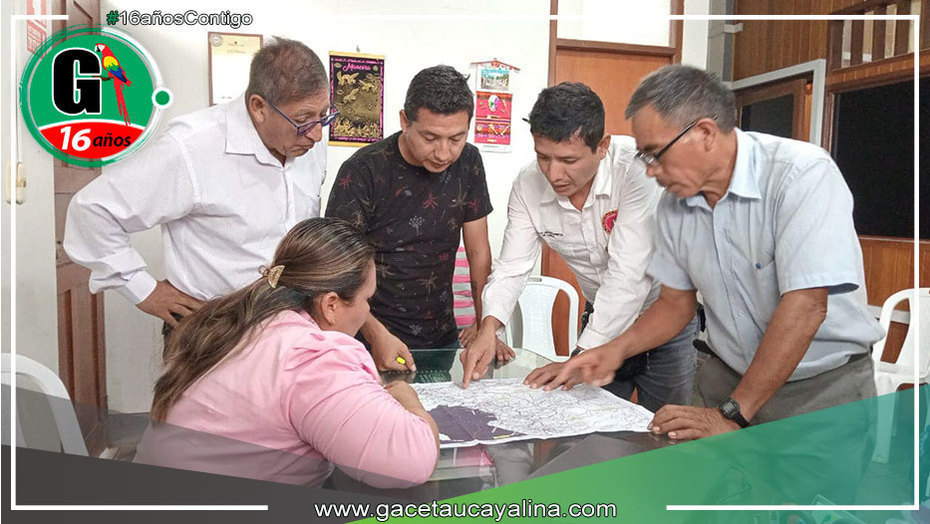 Alcaldes de Ucayali firman convenio para avanzar en la construcción de nueva carretera regional