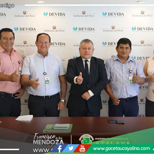 Alcalde de Atalaya y DEVIDA se unen para beneficiar a productores de café y cacao