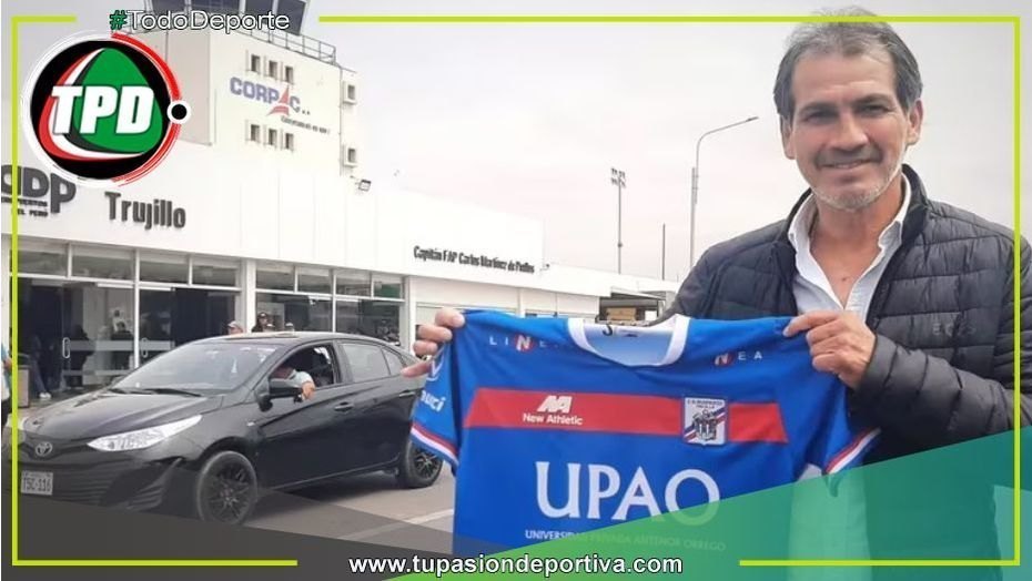 Franco Navarro ya no ocupa el cargo de director técnico en el equipo de Carlos Mannucci.