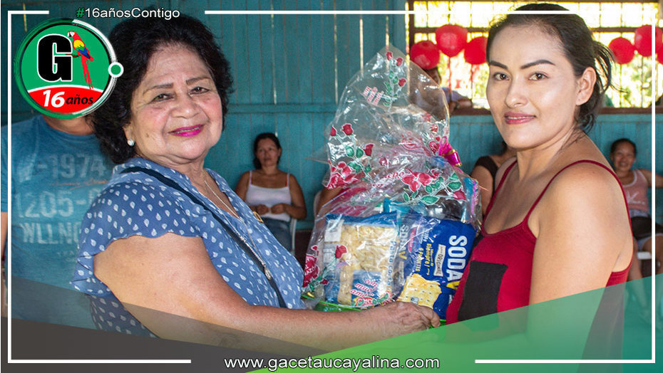 Autoridades de Atalaya celebran el XI aniversario de posesión y homenajean a madres de la J.V. Pacho Mendoza