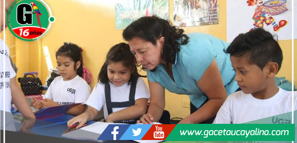 Congreso aprueba bonificación del 30% para maestros por preparación de clases