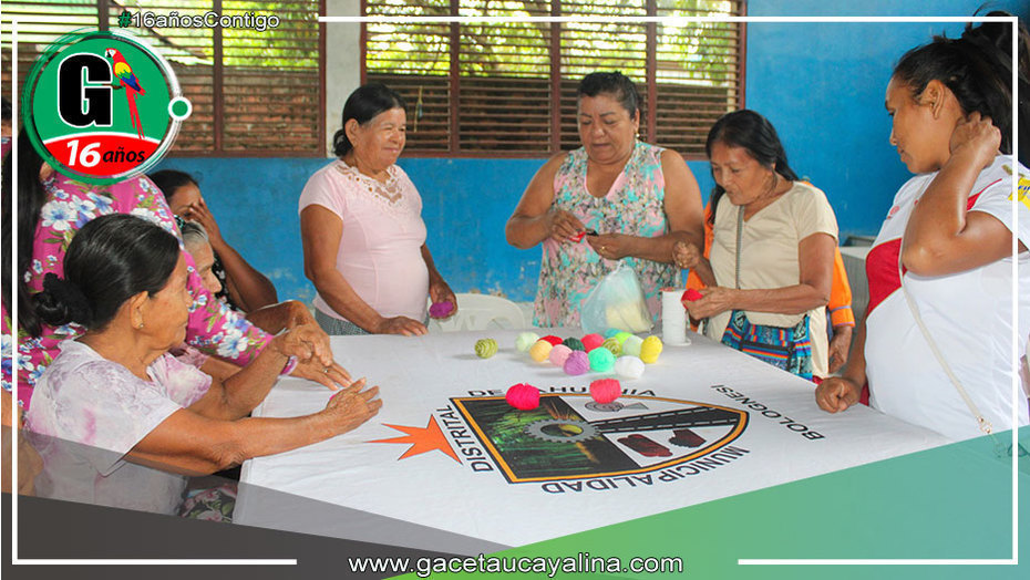 Éxito en Taller de Manualidades para Adultos Mayores en Tahuania