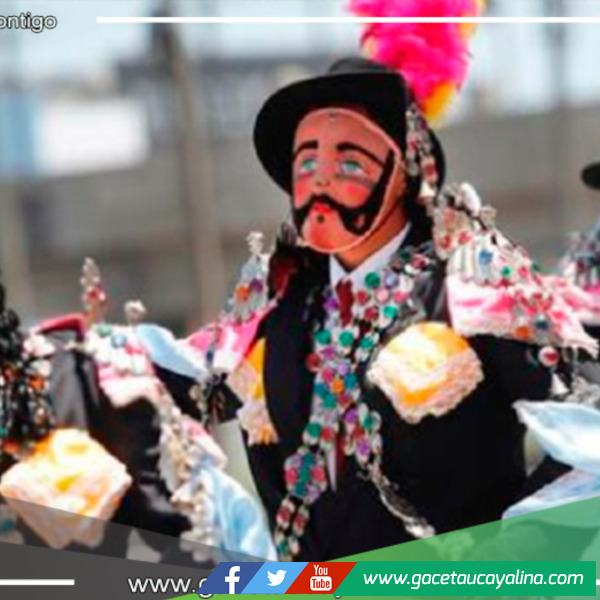  Inauguración del Centro Cultural "Raíces Peruanas"