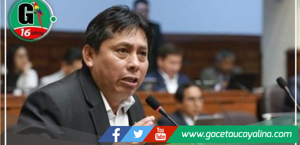 Congresista usa copia y pega respuestas de ChatGPT en los proyectos de leyes 