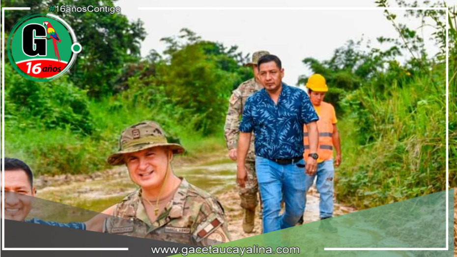 Gobernador René Chávez y Mayor General FAP evalúan mejoras en carretera hacia Ala 5
