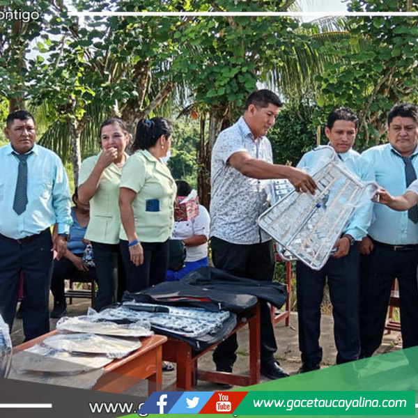 Alcalde Wilmer Saavedra Gómez Entrega Instrumentos Musicales a Escuela de San Juan Bautista