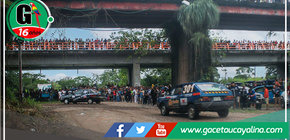 Alcalde Iván Mendoza Jaramillo premia a los ganadores en el 42º aniversario de la provincia