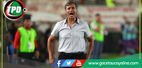 Tras la derrota de la 'U', Bustos confrontó a un periodista, acusándolo de manipular la situación