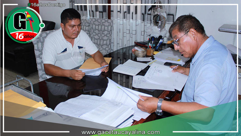 Alcalde de Ucayali y Sub Gerencia Regional de Loreto firman acuerdo para uso de embarcación fluvial