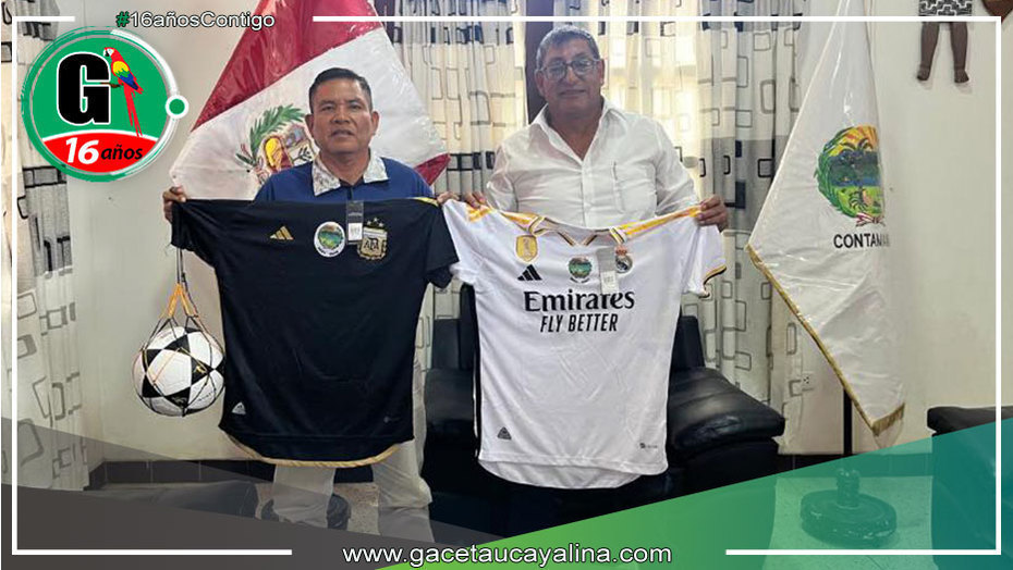 Alcalde Rodolfo Lovo Tello Entrega Implementos Deportivos a Escuela en Canaán de Tipishca