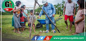 Alcalde de Tahuanía inaugura obra educativa histórica en Comunidad Nativa Checopiari