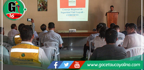 Municipalidad de Atalaya y Dirección de Transportes de Ucayali Capacitan en Normas de Seguridad Vial