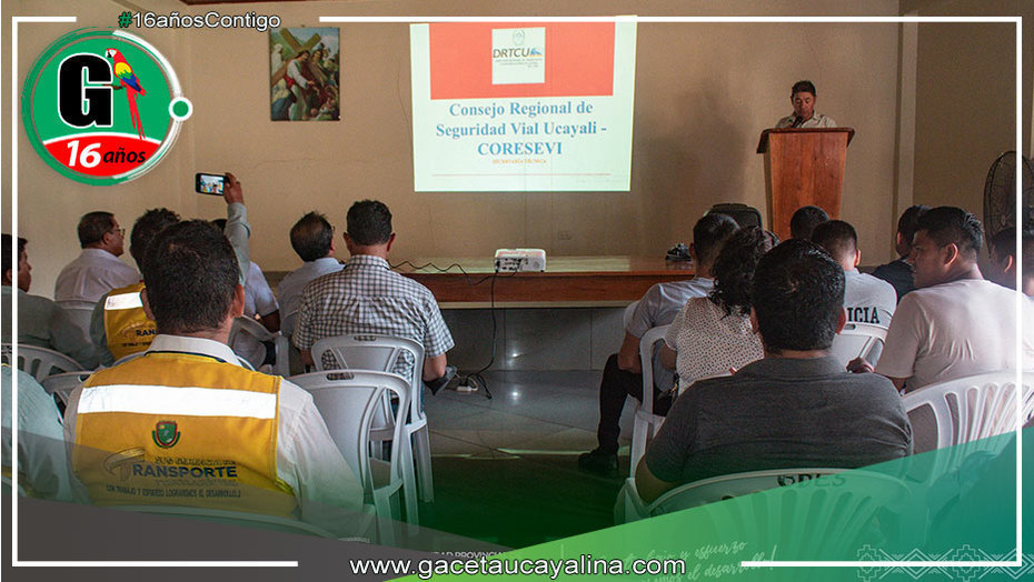 Municipalidad de Atalaya y Dirección de Transportes de Ucayali Capacitan en Normas de Seguridad Vial