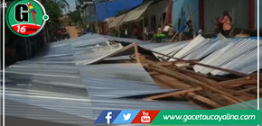 Comerciantes ambulantes se salvan de morir aplastados en colapso de mercado en Loreto