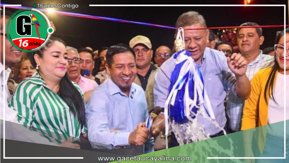 Gobernador Dr. René Chávez inaugura la Alameda Raymondi y el Paseo del Caucho