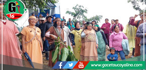 Pobladores Yanesha bloquean vía en Oxapampa en protesta por puente abandonado y carretera en mal estado