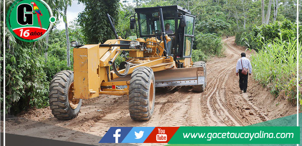Municipio de Irazola avanza en el mejoramiento de trocha carrozable El Porvenir-Nuevo Amanecer
