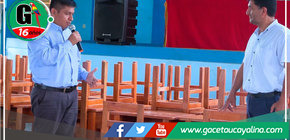 Alcalde de Sepahua entrega de carpetas escolares en la I.E.I. Padre Francisco Álvarez