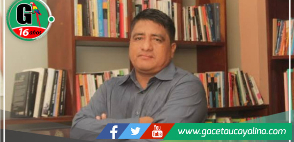 Gerald Rodríguez gana concurso de poesía y rescata la Cultura Amazónica