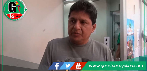 Alcalde Iván Mendoza impulsa la producción de platos biodegradables con hoja de bijao