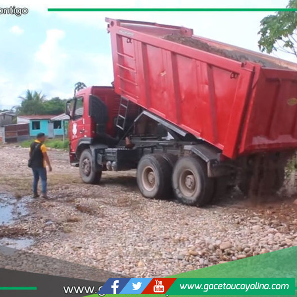Alcalde Iván Mendoza Jaramillo impulsa el mantenimiento de carreteras de Padre Abad