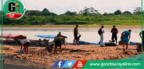 EDUCCA lidera la limpieza de puertos en Atalaya con apoyo de la Marina de Guerra del Perú