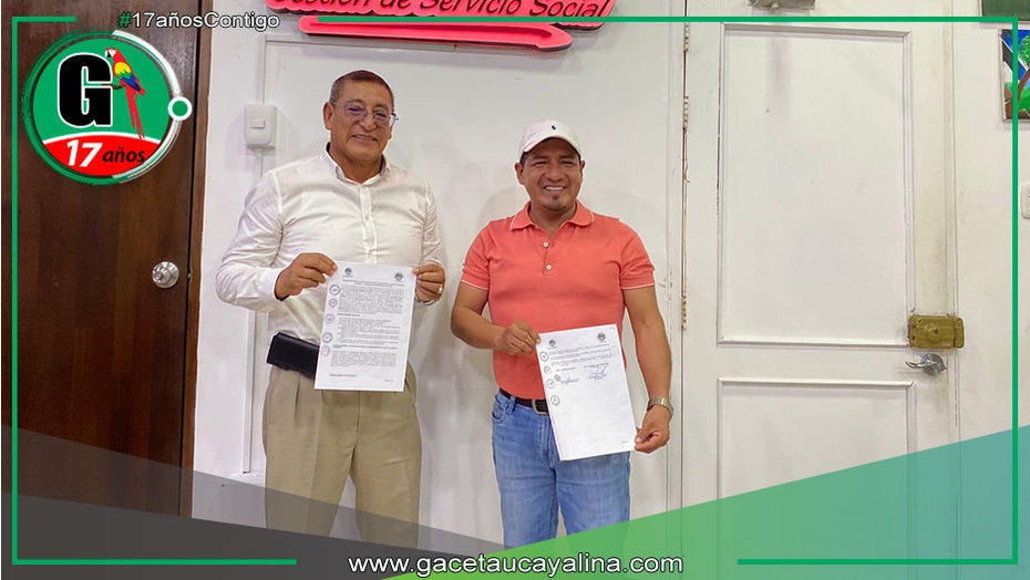 Gobernador y alcalde firman convenio para obra en Contamana