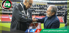 Por dejar huella: Jorge Fossati fue homenajeado por LDU de Quito antes del Perú vs. Ecuador