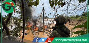 Personal de la PNP junto a la Fiscalía Especializada en Materia Ambiental, dan duro golpe a la minería ilegal en Madre Dios