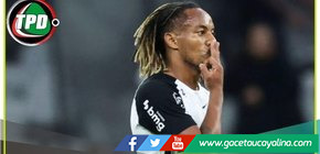 André Carrillo vuelve a las canchas