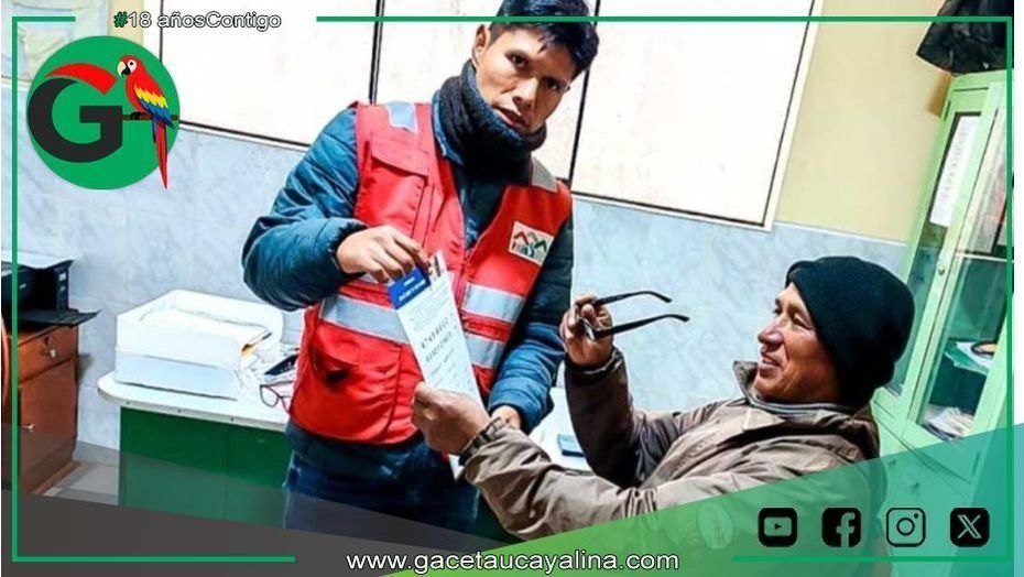 PAIS y MSH donan 4 300 lentes a pobladores rurales de Huánuco.