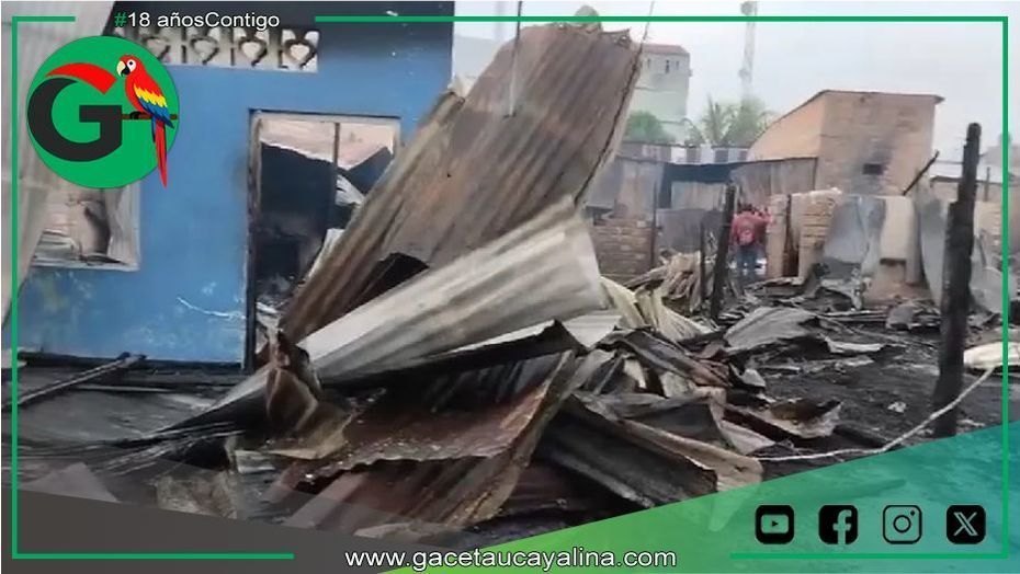 Incendio en Punchana deja 14 viviendas destruidas y decenas de familias damnificadas