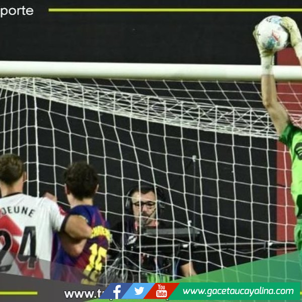 Joan Garcia espera visto bueno médico para volver con el Barcelona