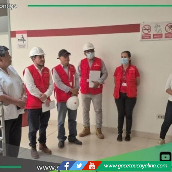 Congresista Francis Paredes supervisa avances en hospitales de Ucayali.