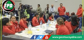 Jerí visita a la selección femenina 
