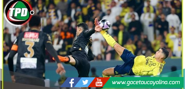 Cristiano marca golazo acrobático